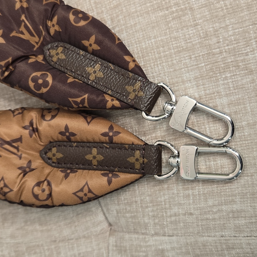 Louis Vuitton Limited Edition Silver Giant Monogram Econyl Pillow Speedy 25 - Picture 12 of 12